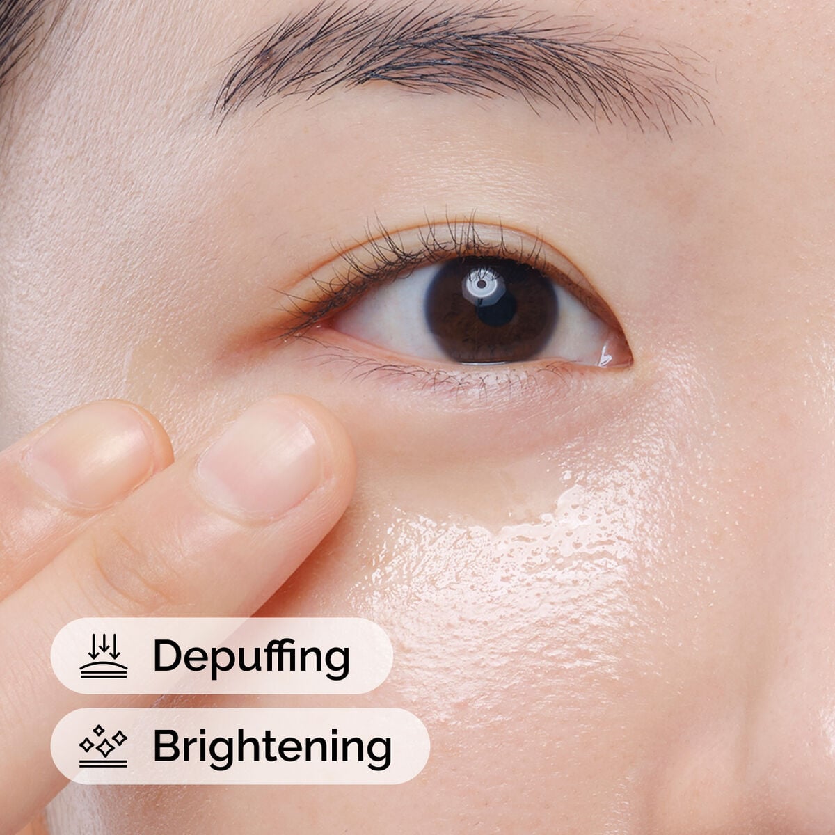 caffeine-solution-5-egcg-eye-serum-s7 ord-caffeine-solution-egcg-model-application-with-benefits.jpg