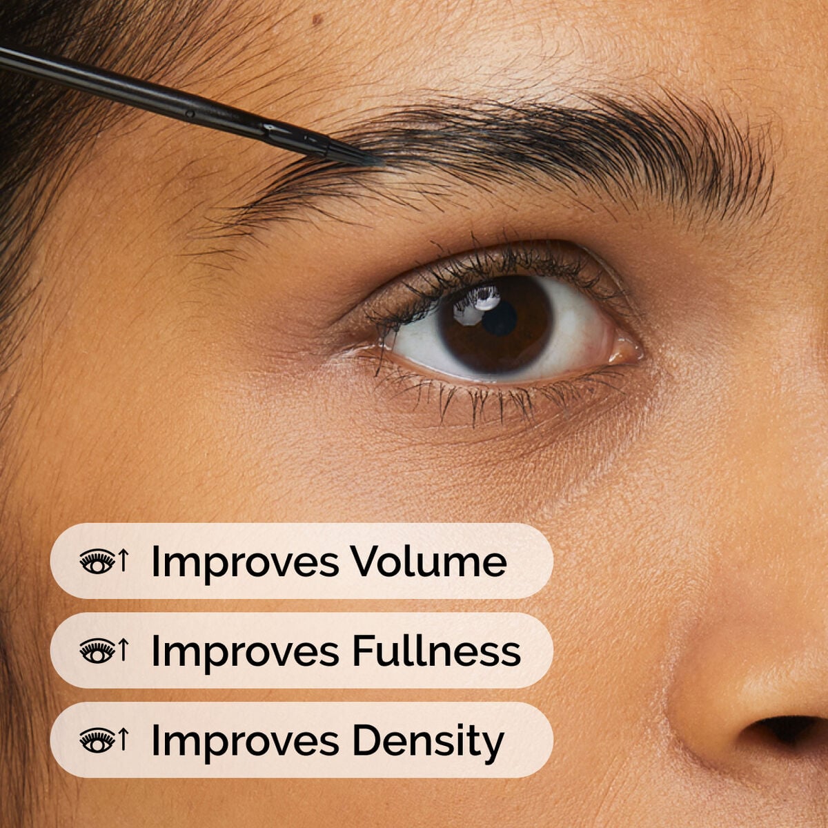 multi-peptide-lash-and-brow-serum-y4 ord-multi-peptide-lash-brow-model-application-with-benefits.jpg