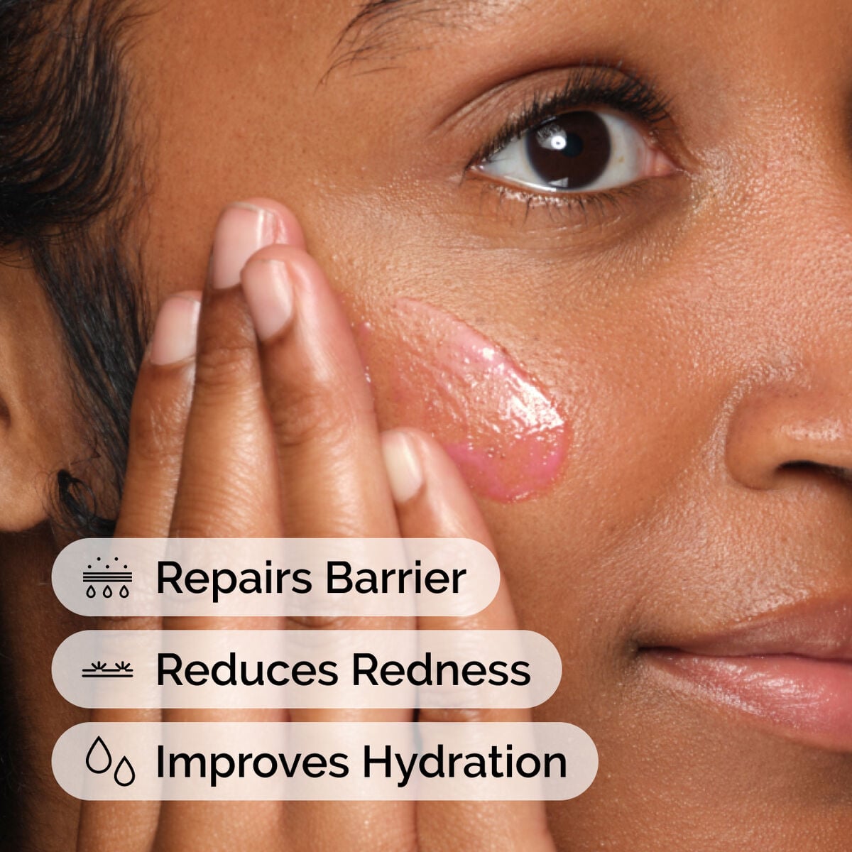 soothing-and-barrier-support-serum-s4 ord-soothing-barrier-support-serum-model-application-with-benefits.jpg