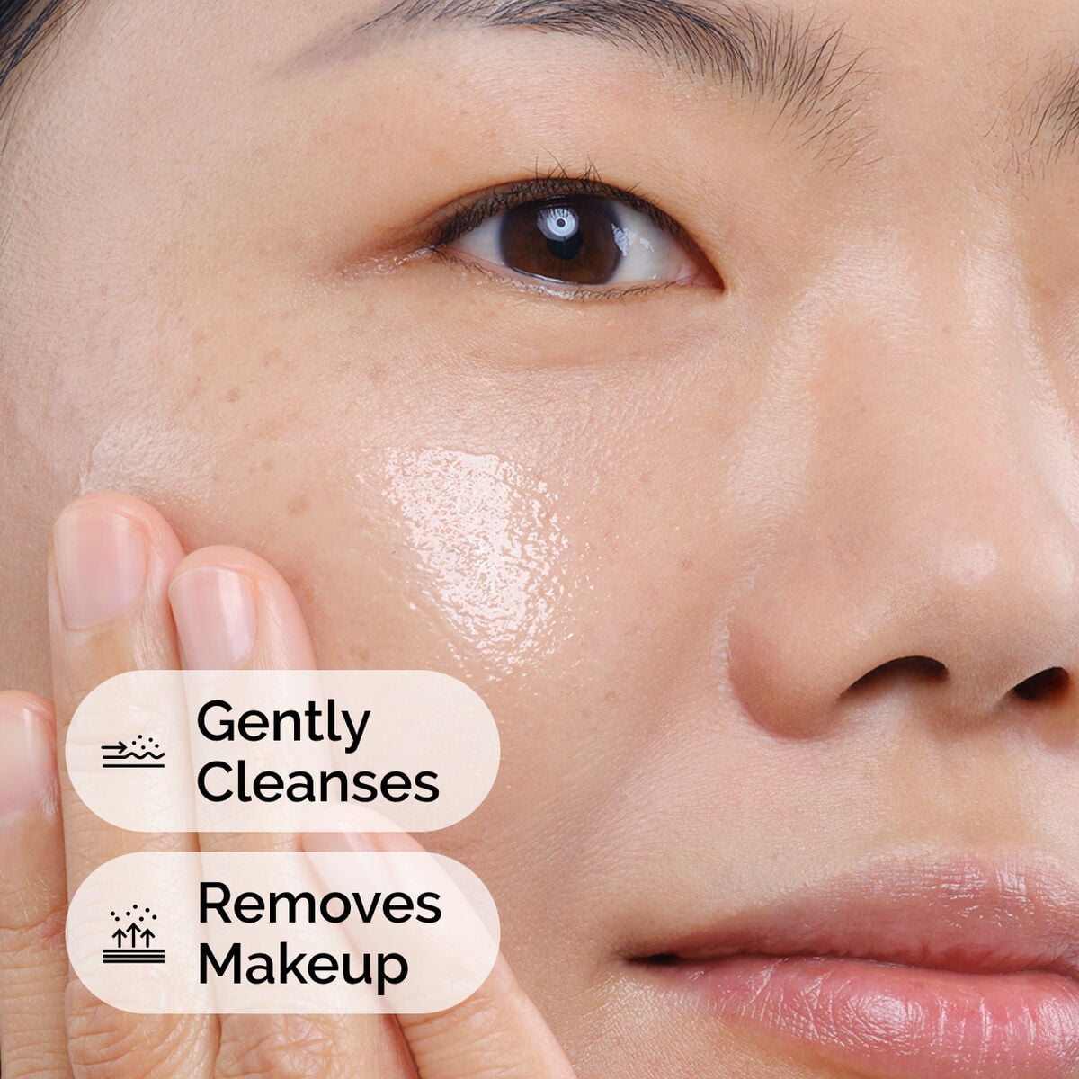 squalane-cleanser-w4 ord-squalane-cleanser-model-application-with-benefits.jpg